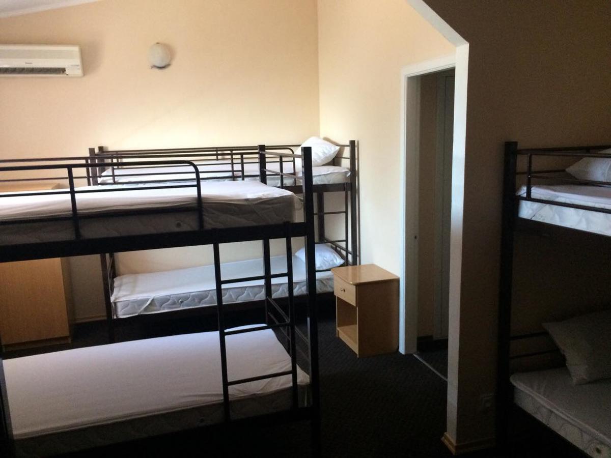 Hostel Кривой Рог Екстериор снимка