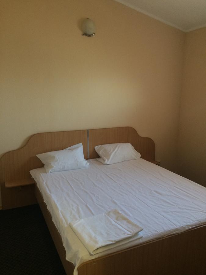 Hostel Кривой Рог Екстериор снимка