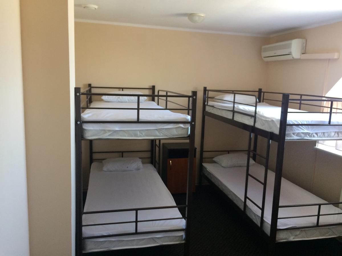 Hostel Кривой Рог Екстериор снимка